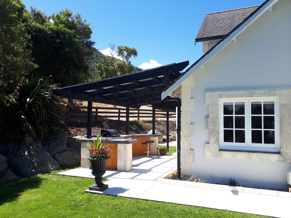 Sky Harbour Villa Kaikoura Exterior photo